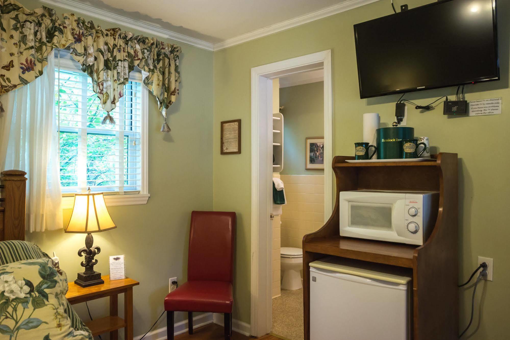 Hemlock Inn Blowing Rock Buitenkant foto